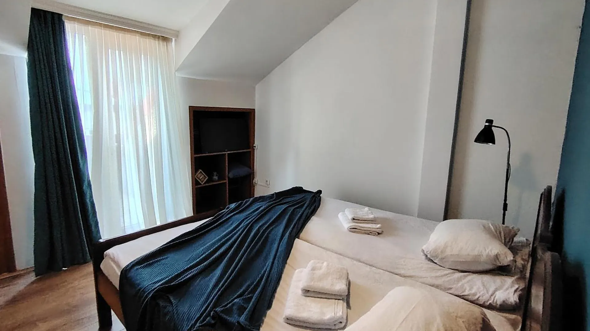 Palm Guesthouse Batumi 0*,  Georgia